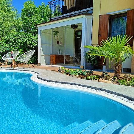 Picnic Room And Pool Кастельнуово-дель-Гарда Экстерьер фото